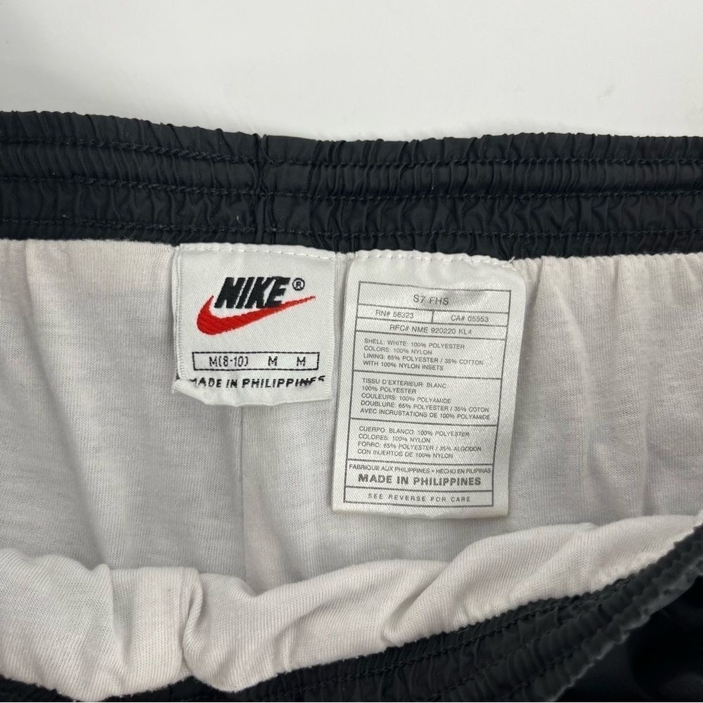 Vintage Nike Pants Womens Medium Black Sweat Track 90s Nylon Joggers Lightweight - Picture 6 of 7